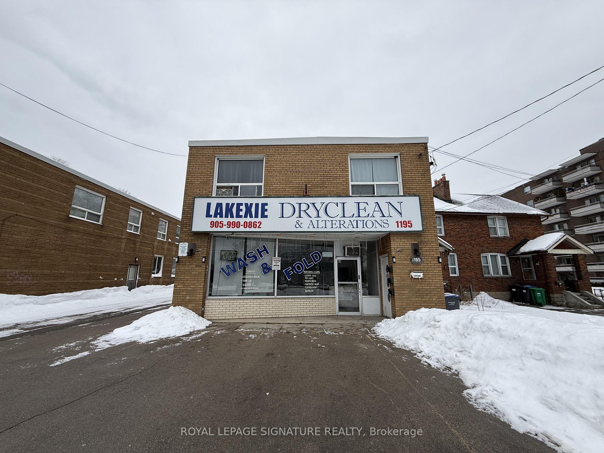 1195 Lakeshore Road E, Mississauga, ON, exterior