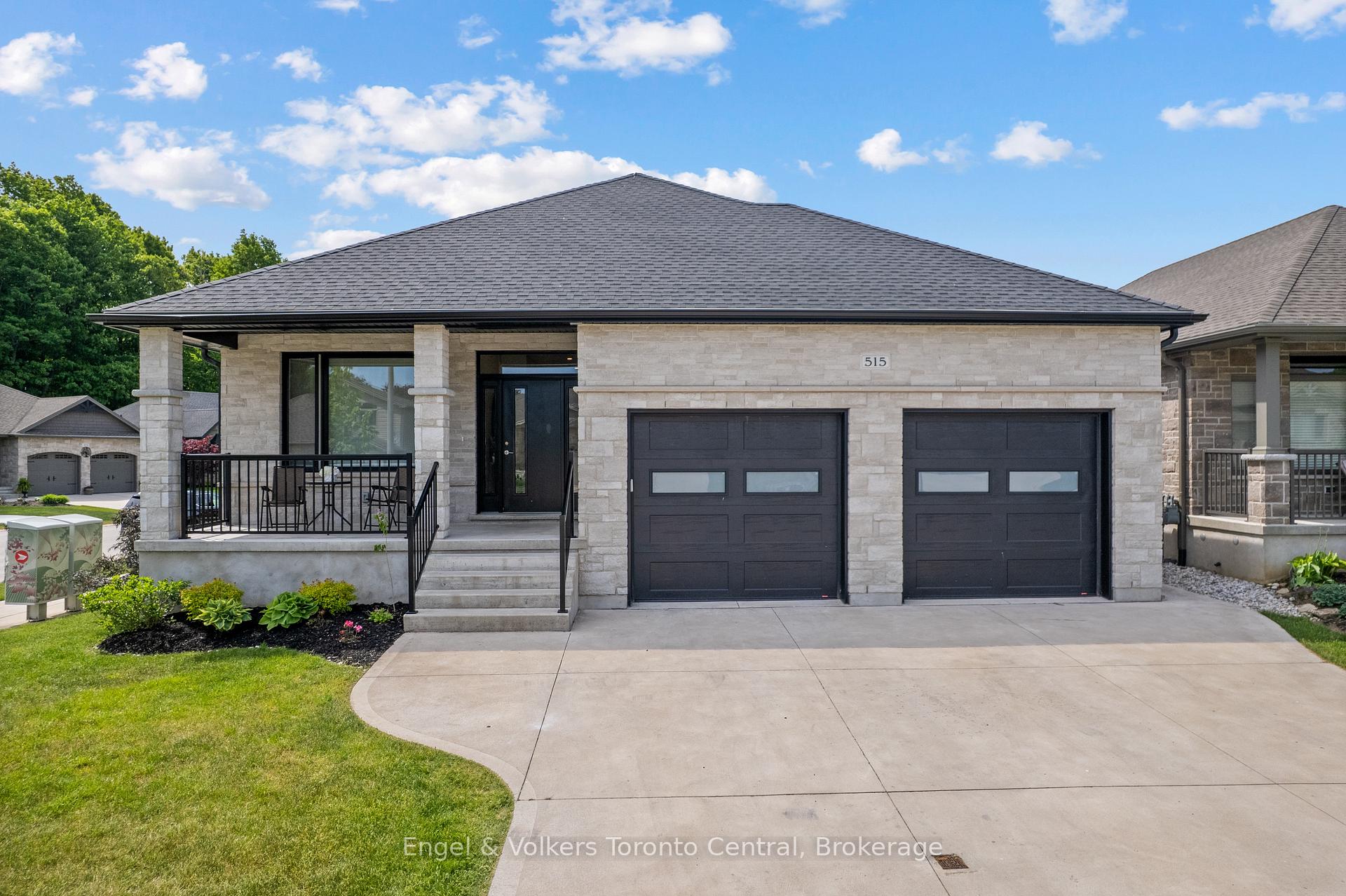 515 4th Street W, Owen Sound, ON, exterior