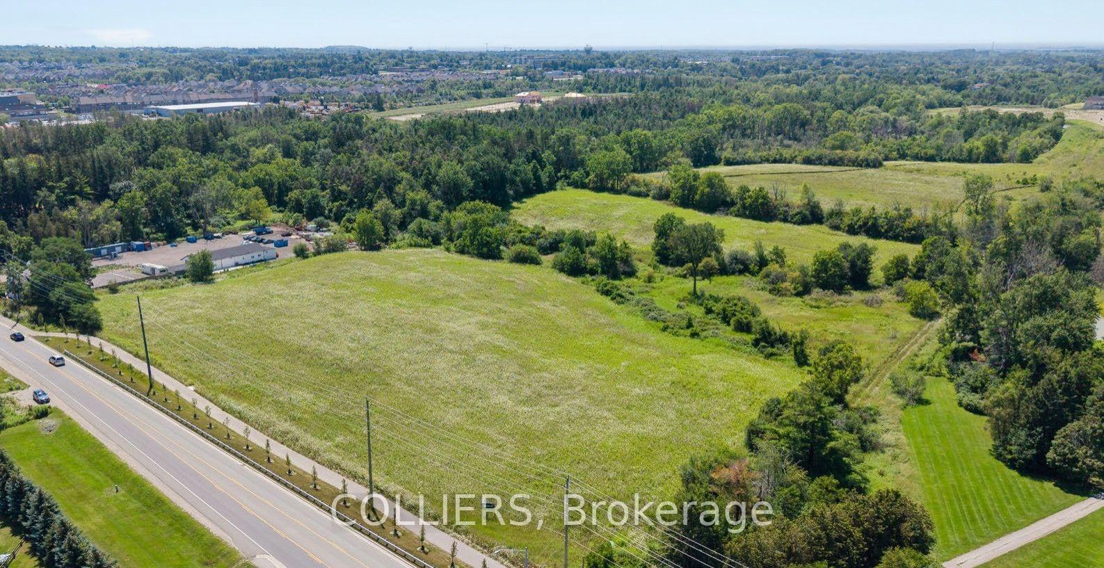 13330 Dufferin Street, King, ON, exterior