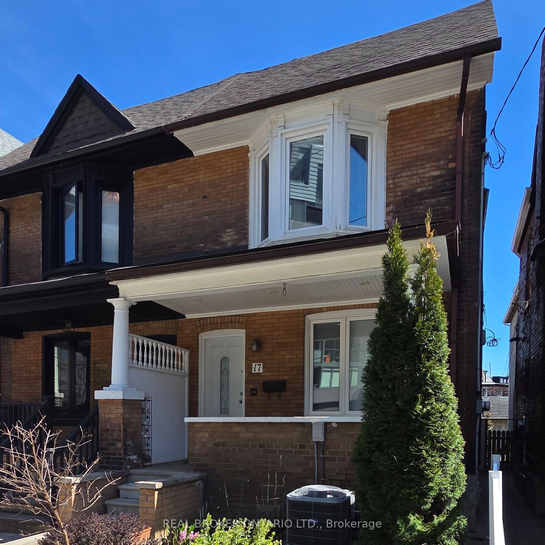 17 Howard Park Avenue, Toronto W01, ON, exterior