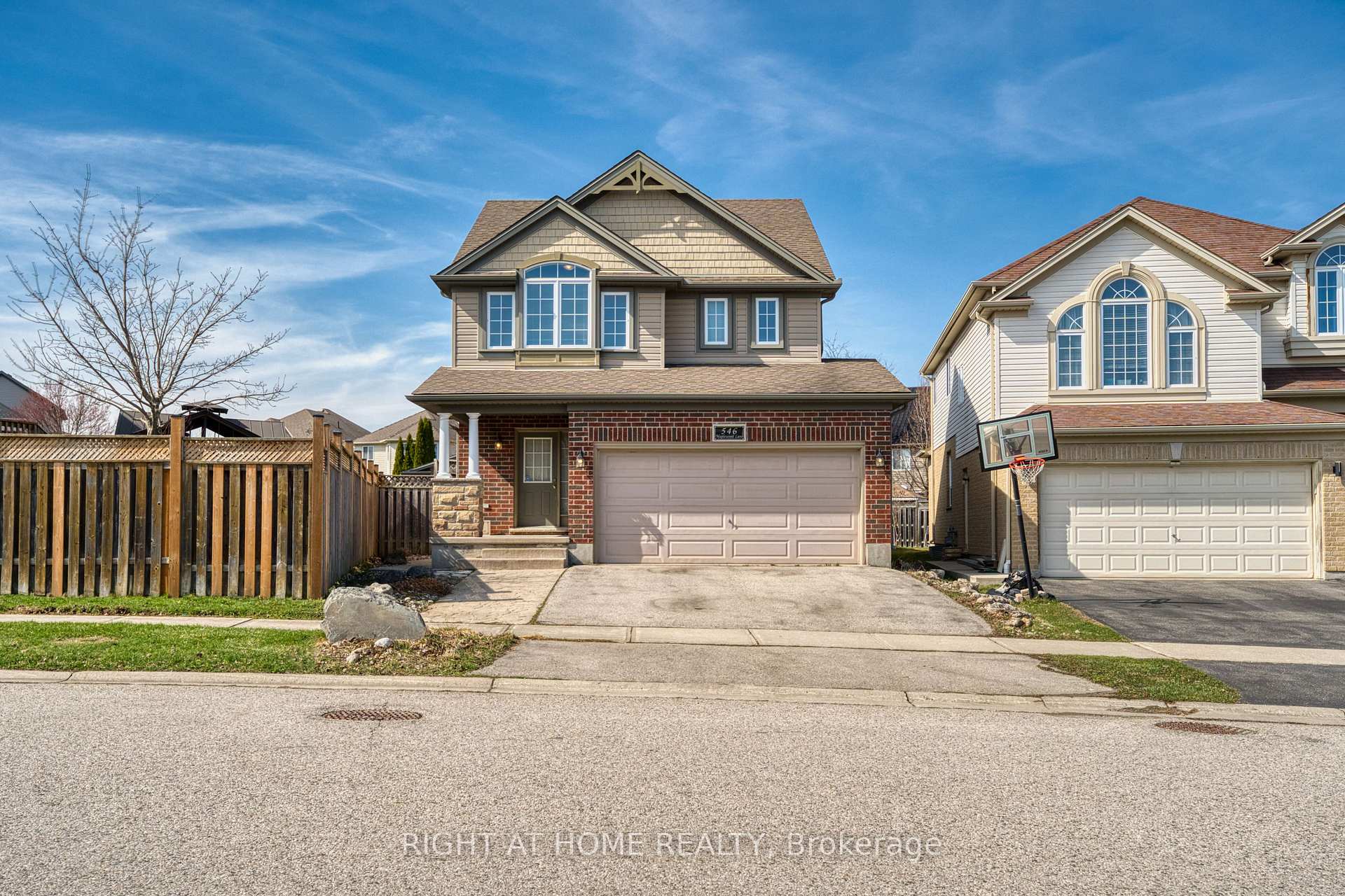 546 MAPLEWOOD Lane, London North, ON, exterior