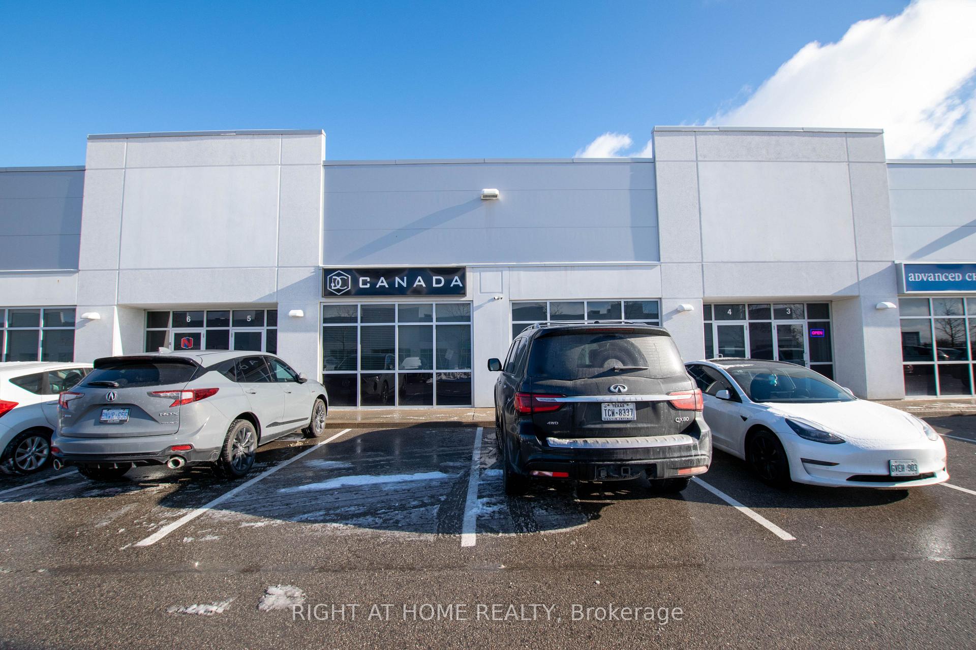 4 & 5 - 38 Innovator Avenue, Whitchurch-Stouffville, ON, exterior