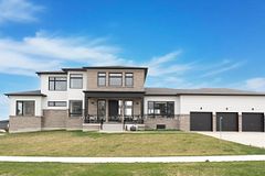 110 Sladden Court, Blue Mountains, ON, exterior