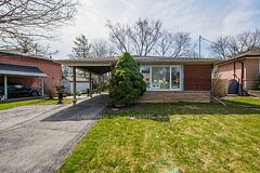 3 bedrooms - 8 Clareville Crescent, Toronto C15, ON, exterior