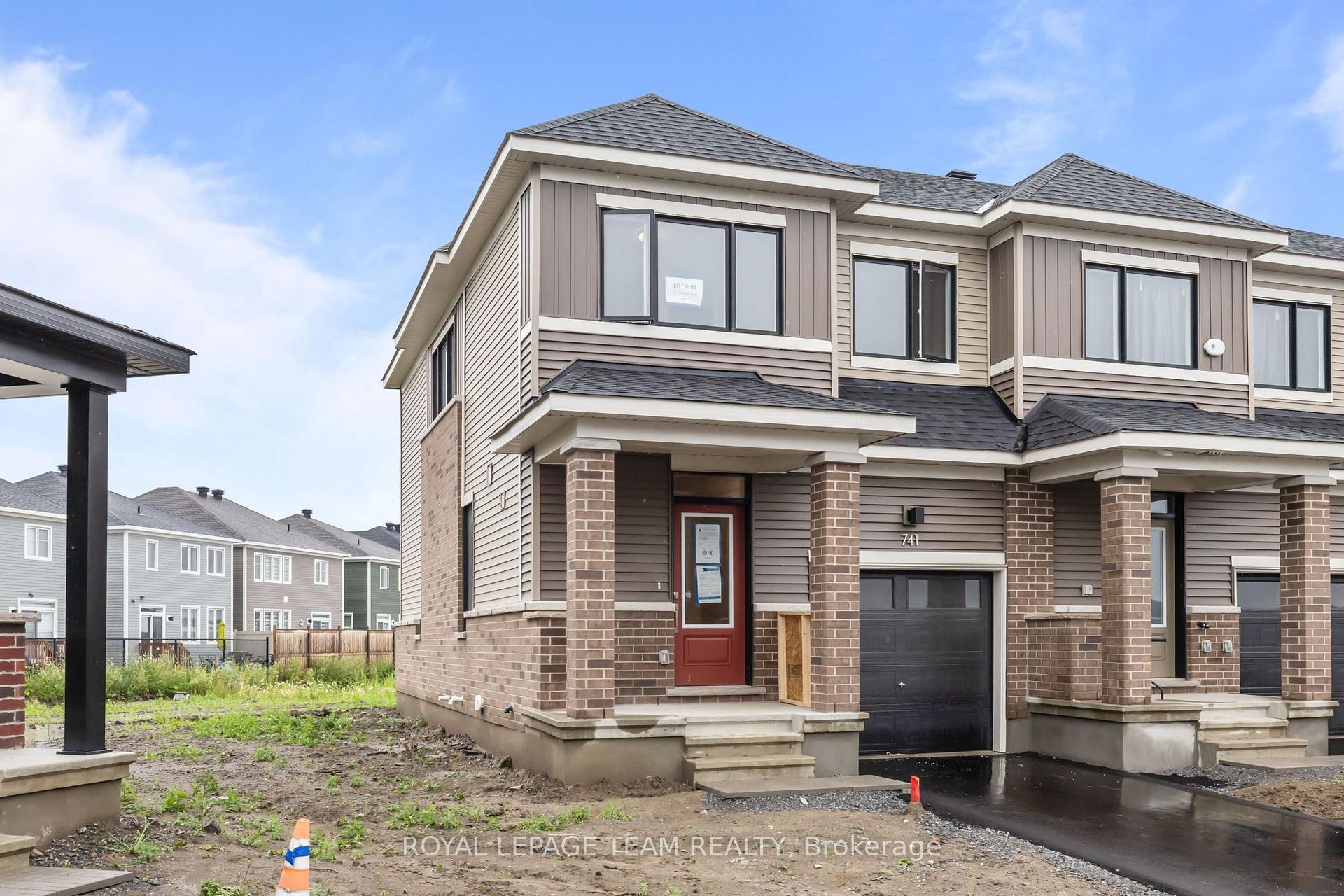 741 Haflinger Row, Stittsville - Munster - Richmond, ON, exterior