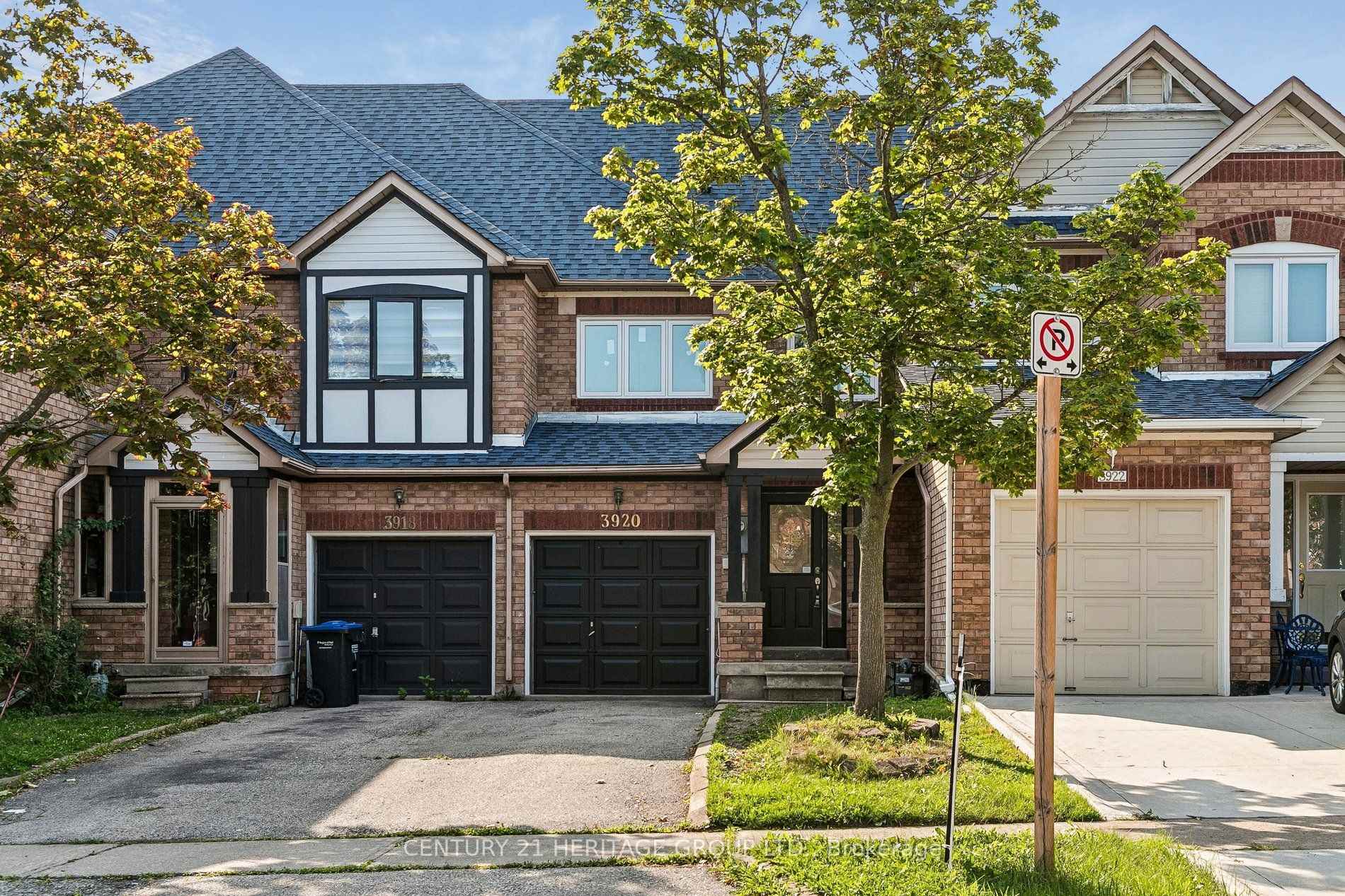 3920 Zenith Court, Mississauga, ON, exterior