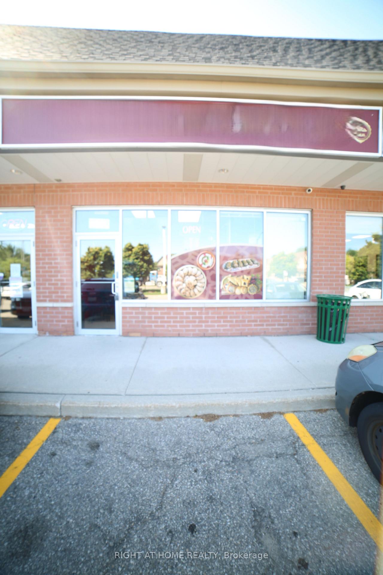 3 - 3955 Erin Centre Boulevard, Mississauga, ON, exterior