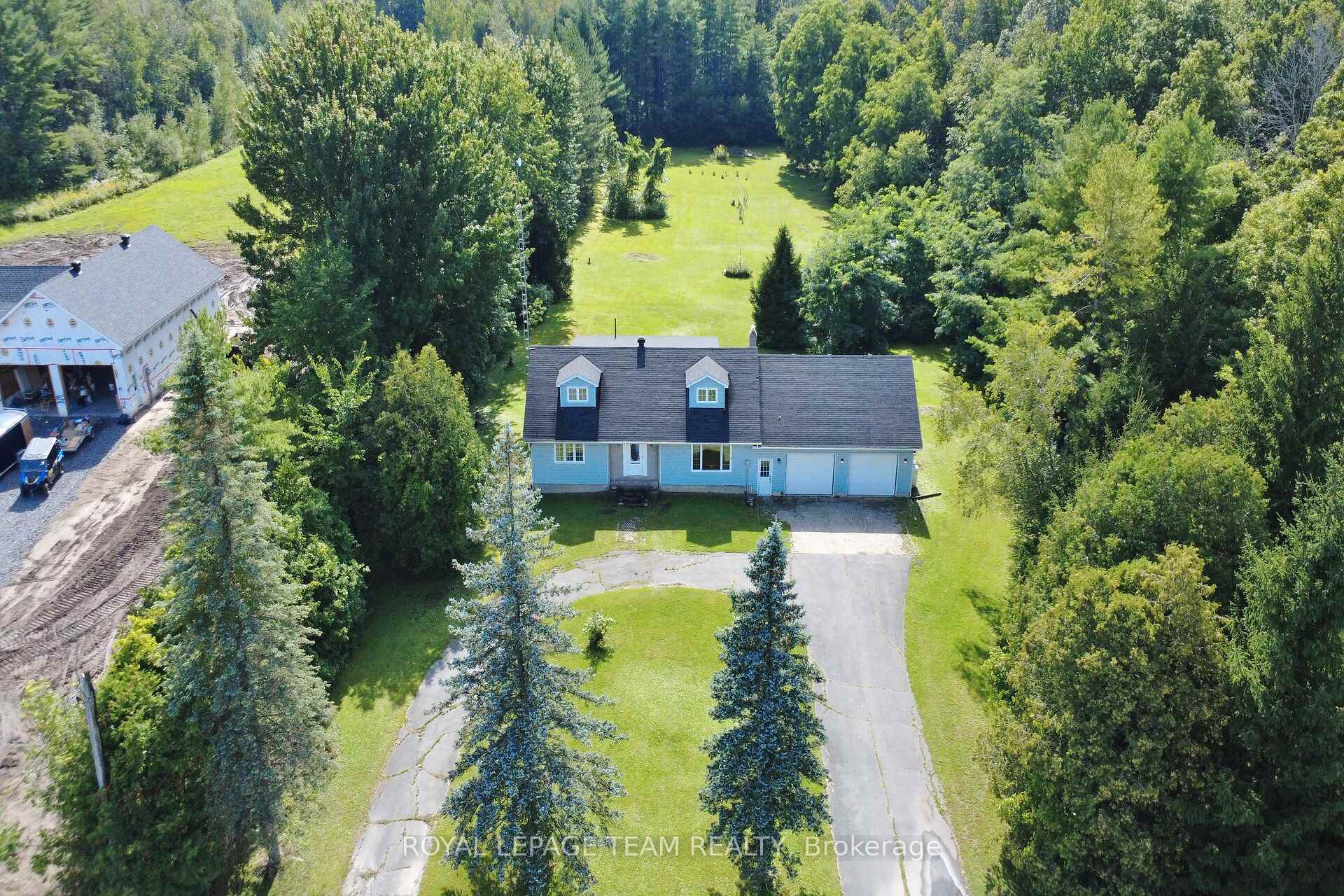 3246 Tolmies Corners Road, North Stormont, ON, exterior