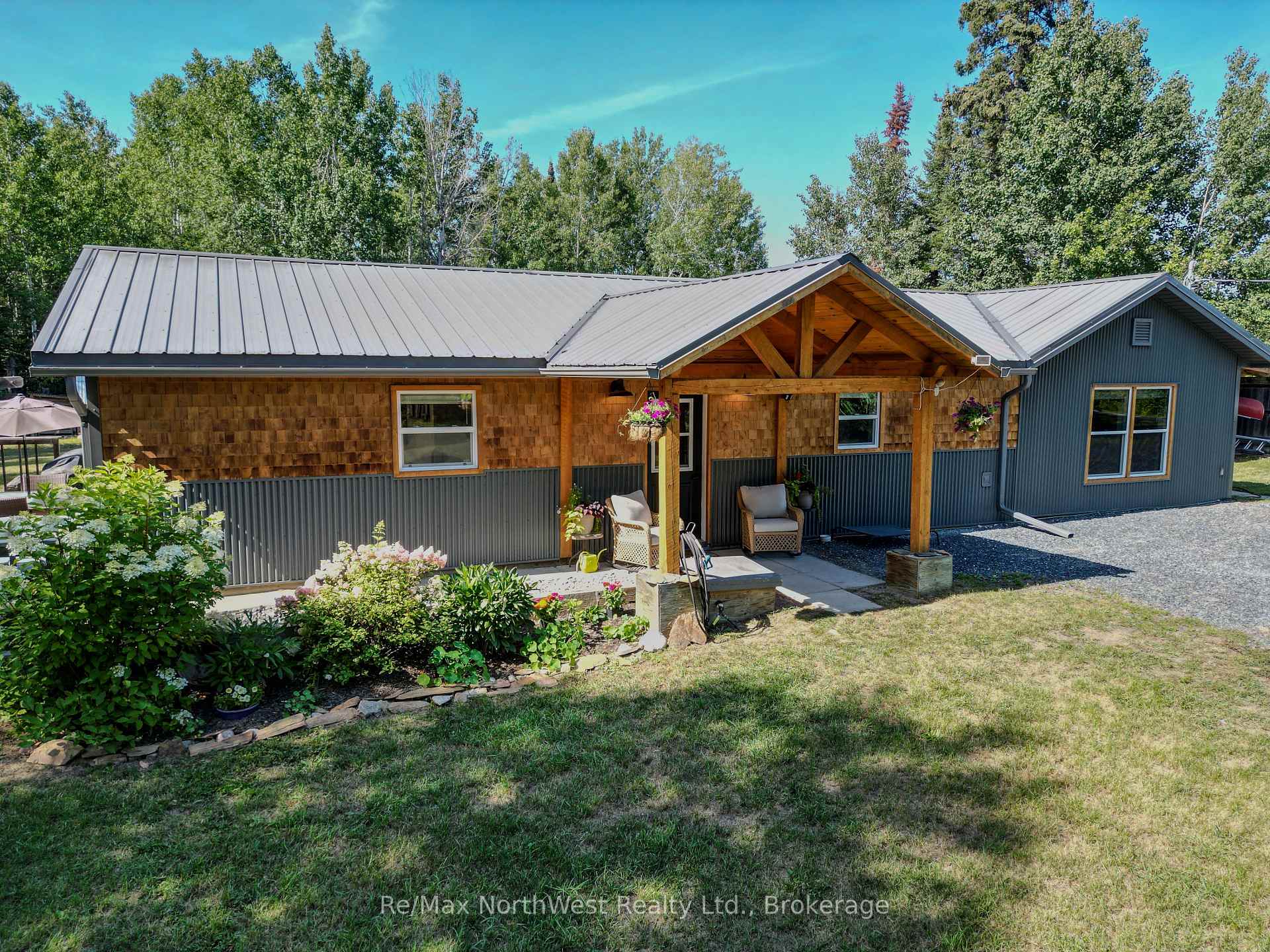 78 Sundin Road, Kenora Remote Area, ON, exterior