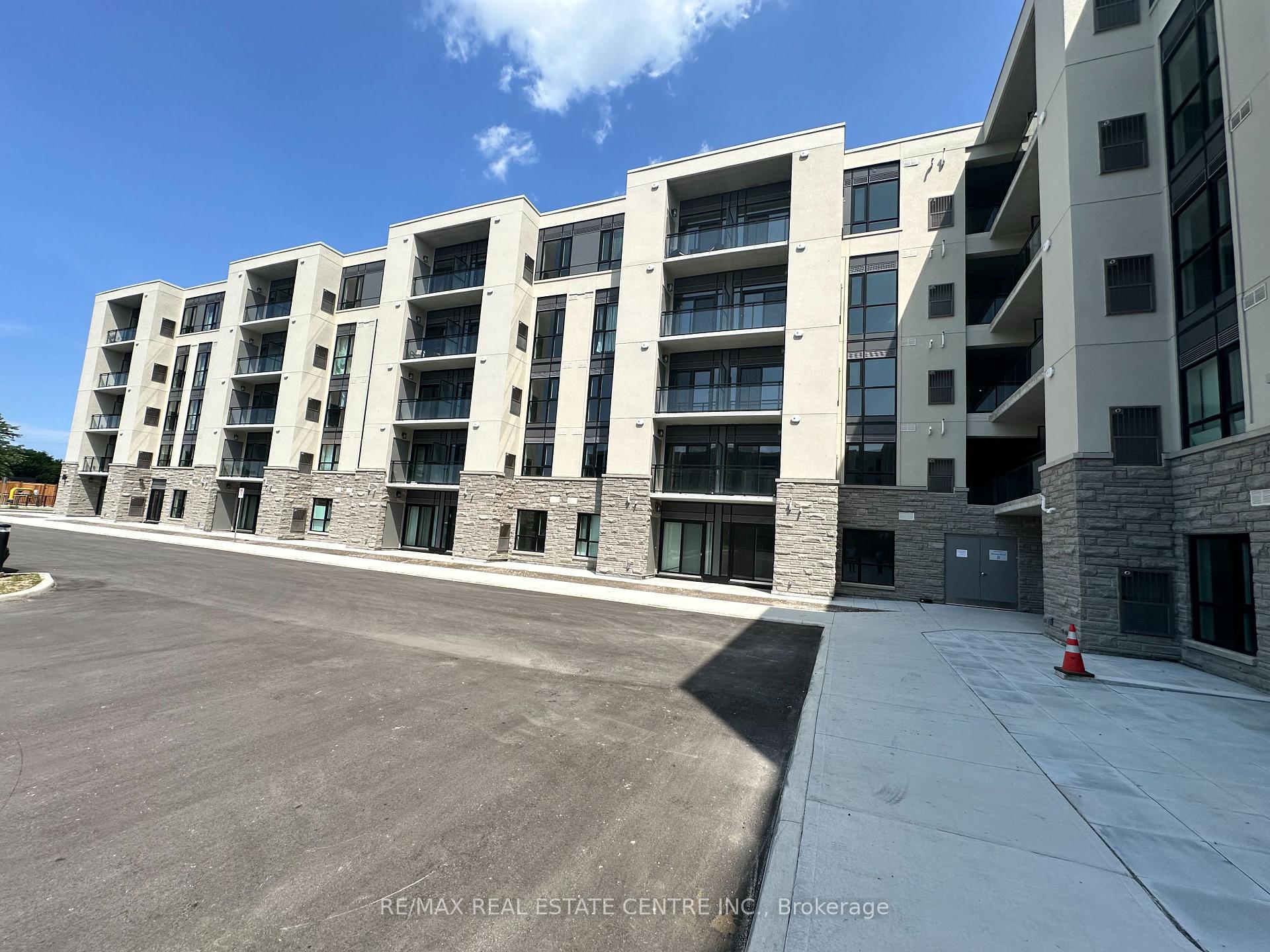 243 - 50 Herrick Avenue, St. Catharines, ON, exterior