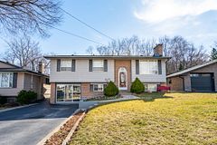 75 Hanover Place, Hamilton, ON, exterior