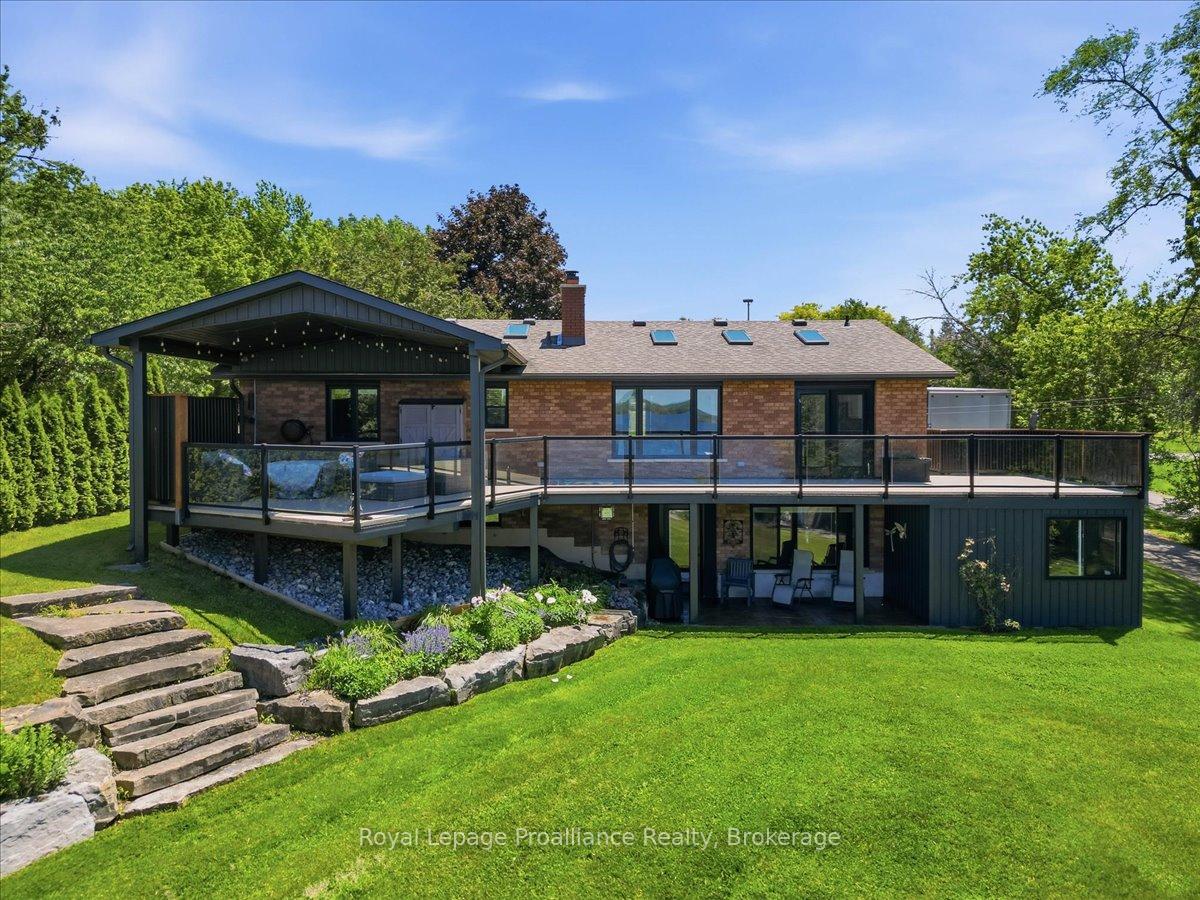 2728 County Road 3 N/A, Prince Edward County, ON, exterior