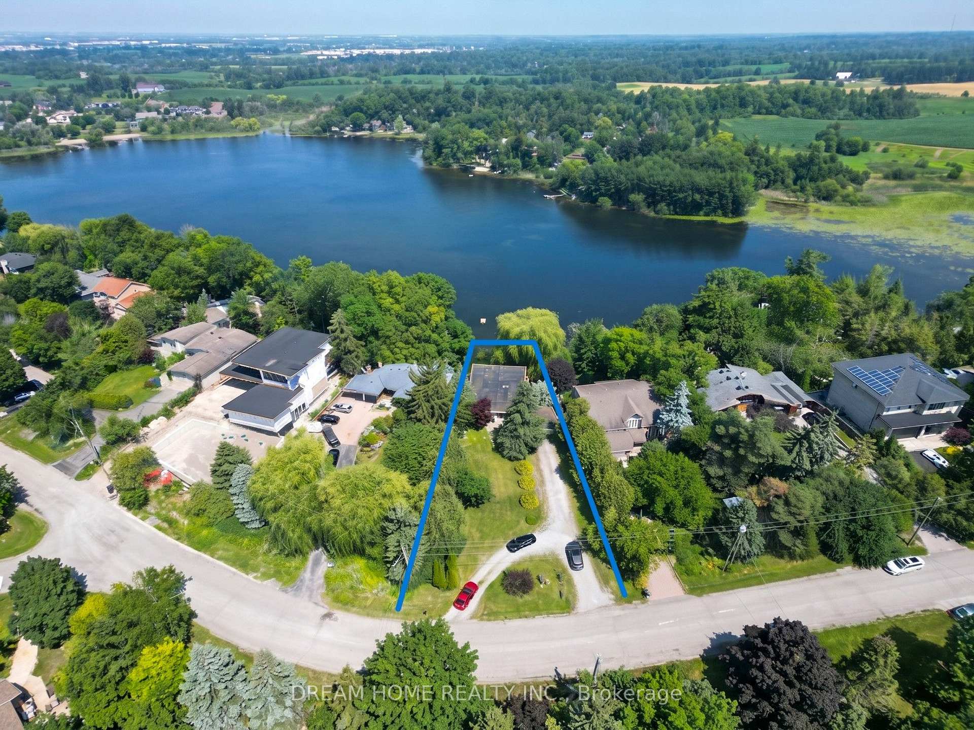 74 Lakeview Avenue, Whitchurch-Stouffville, ON, exterior