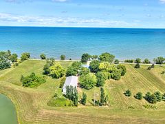 4040 Lakeshore Road, Lincoln, ON, exterior