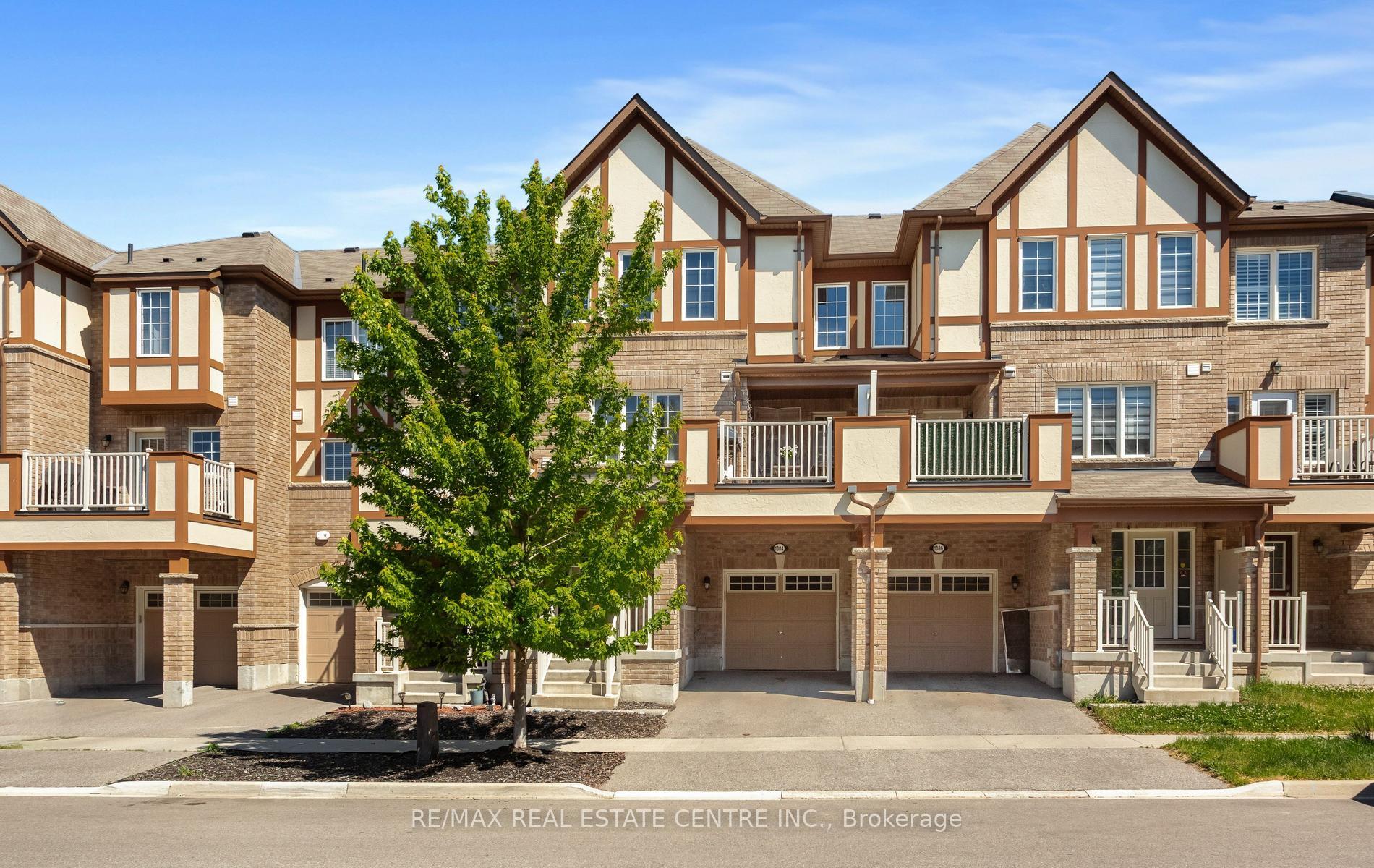 1084 Silk Street, Pickering, ON, exterior