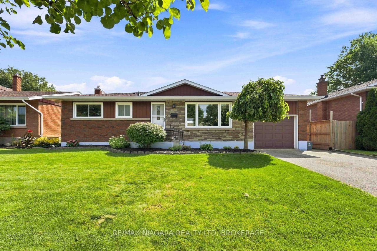 19 Hughes Avenue, Welland, ON, exterior