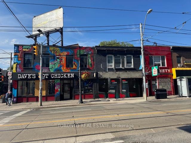 1580 Queen Street W, Toronto W01, ON, exterior