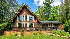 1 Woodland Drive, McNab/Braeside, ON, exterior