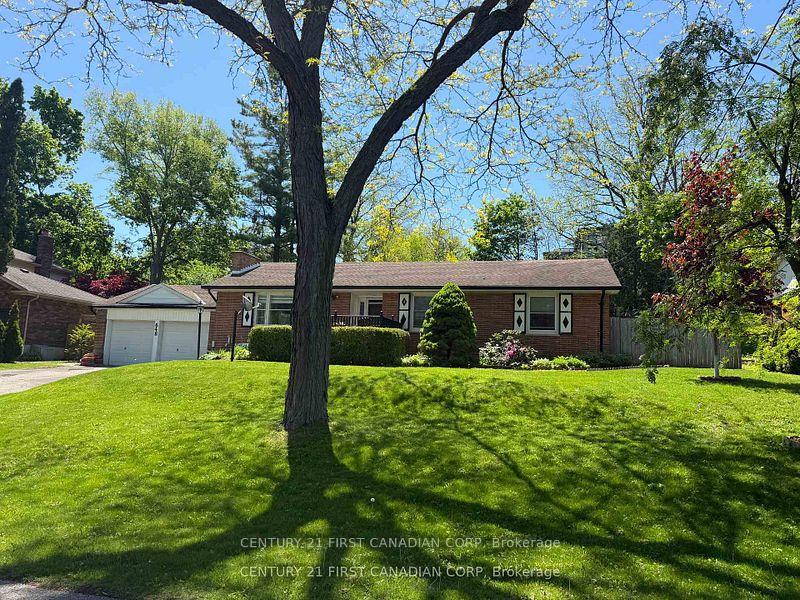 648 Westwood Drive, London South, ON, exterior