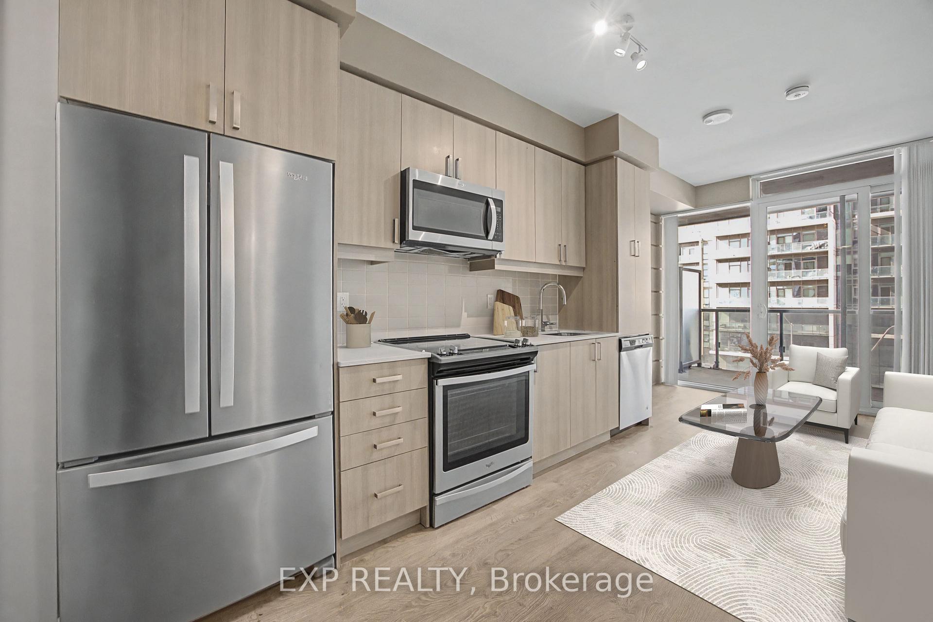 309 - 7895 Jane Street, Vaughan, ON, exterior