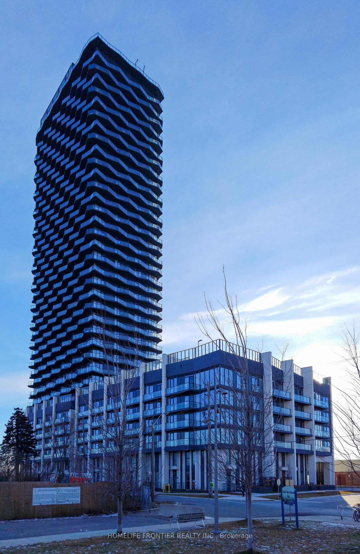 211 - 36 Zorra Street, Toronto W08, ON, exterior