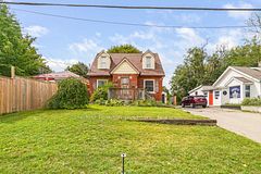 60 Park Road N, Brantford, ON, exterior