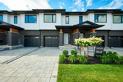 49 HARMONY Way, Thorold, ON, exterior