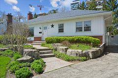 2117 Edinburgh Drive, Burlington, ON, exterior