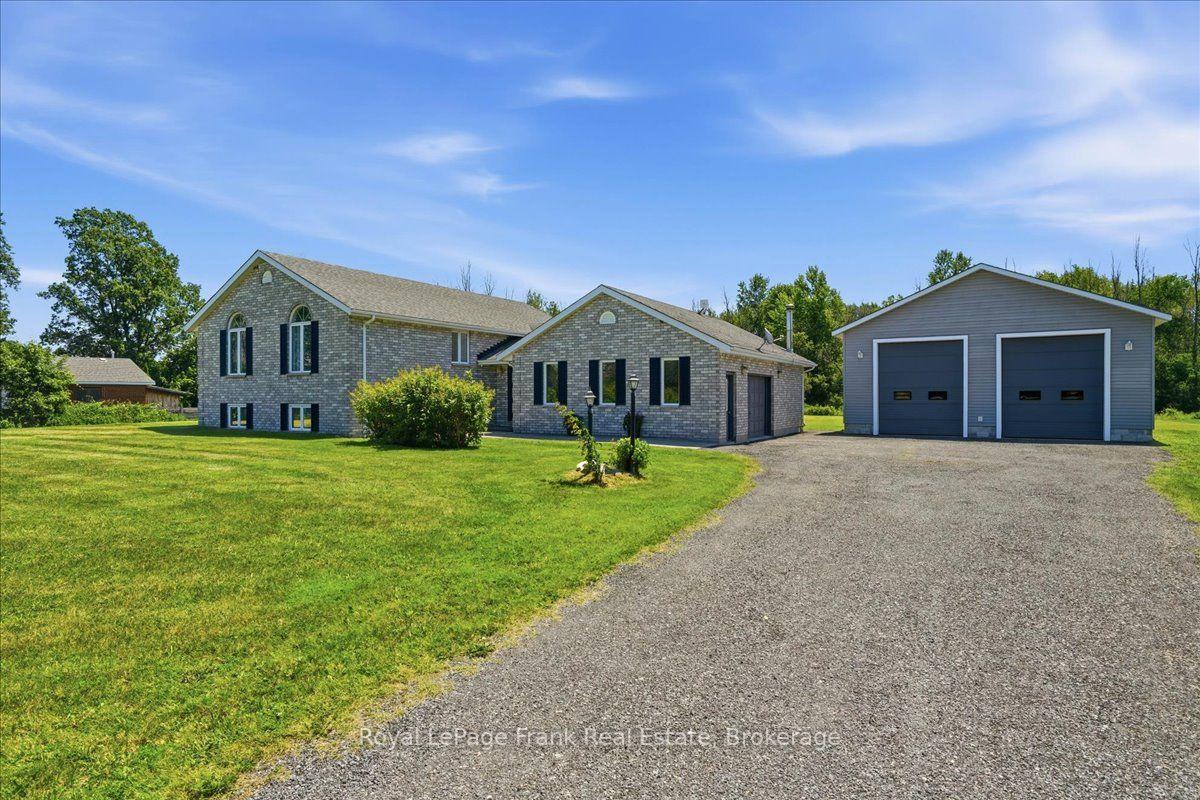 1400 Casey Road, Belleville, ON, exterior