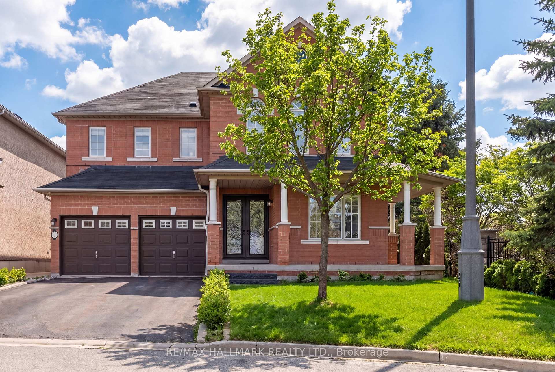 57 Saint Nicholas Crescent, Vaughan, ON, exterior