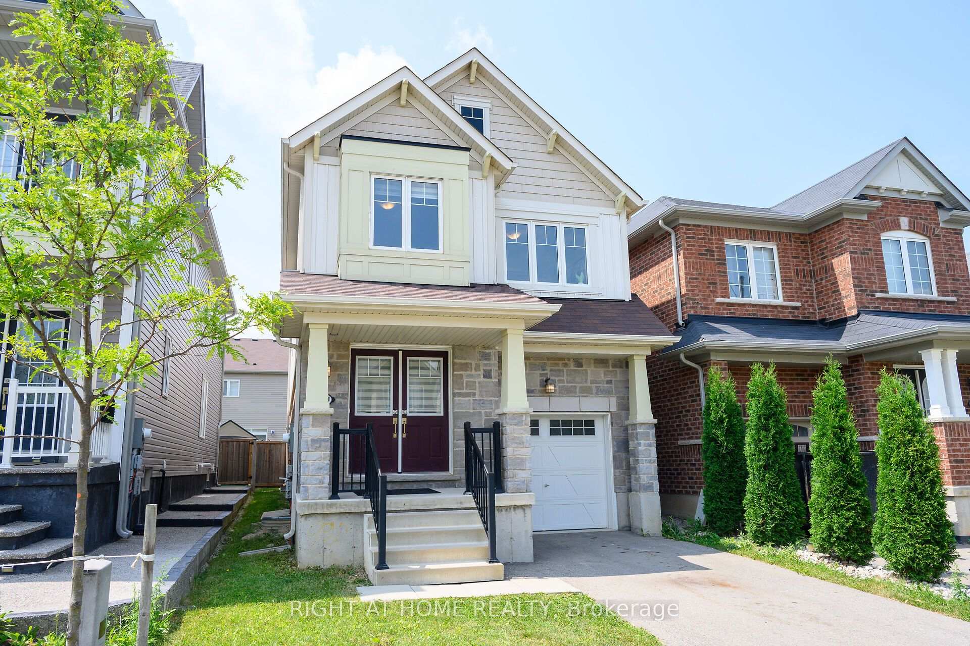 31 Mccargow Drive, Haldimand, ON, exterior