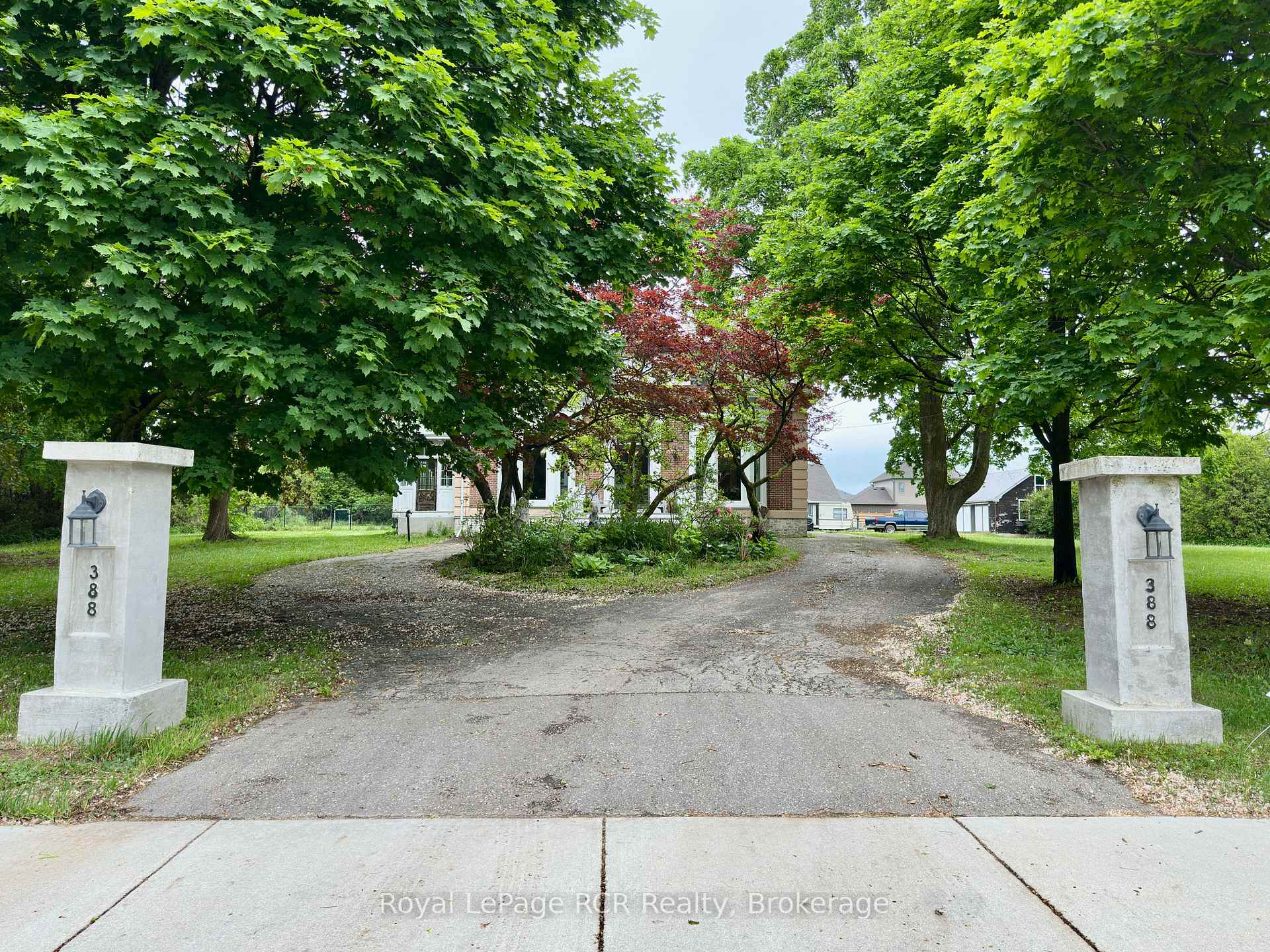 388 Durham Road E, West Grey, ON, exterior