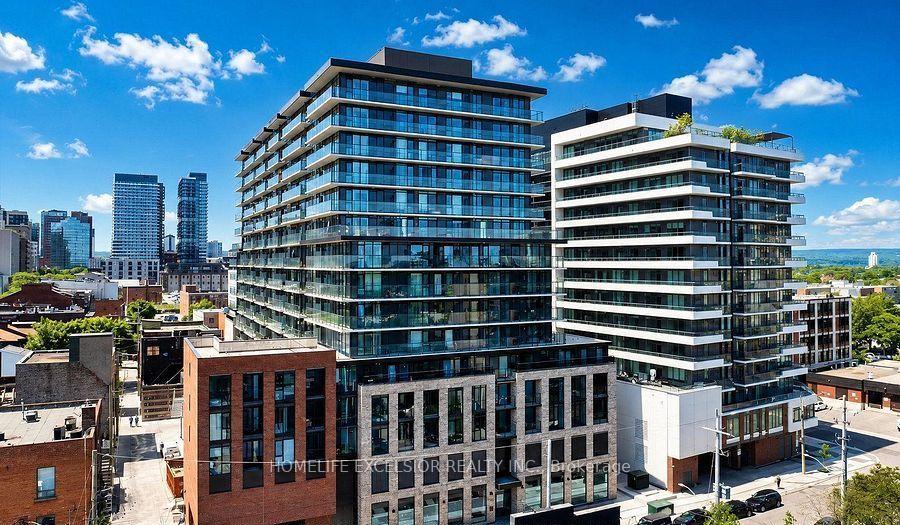 806 - 1 Jarvis Street, Hamilton, ON, exterior