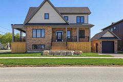 130 Fifth Street, Collingwood, ON, exterior