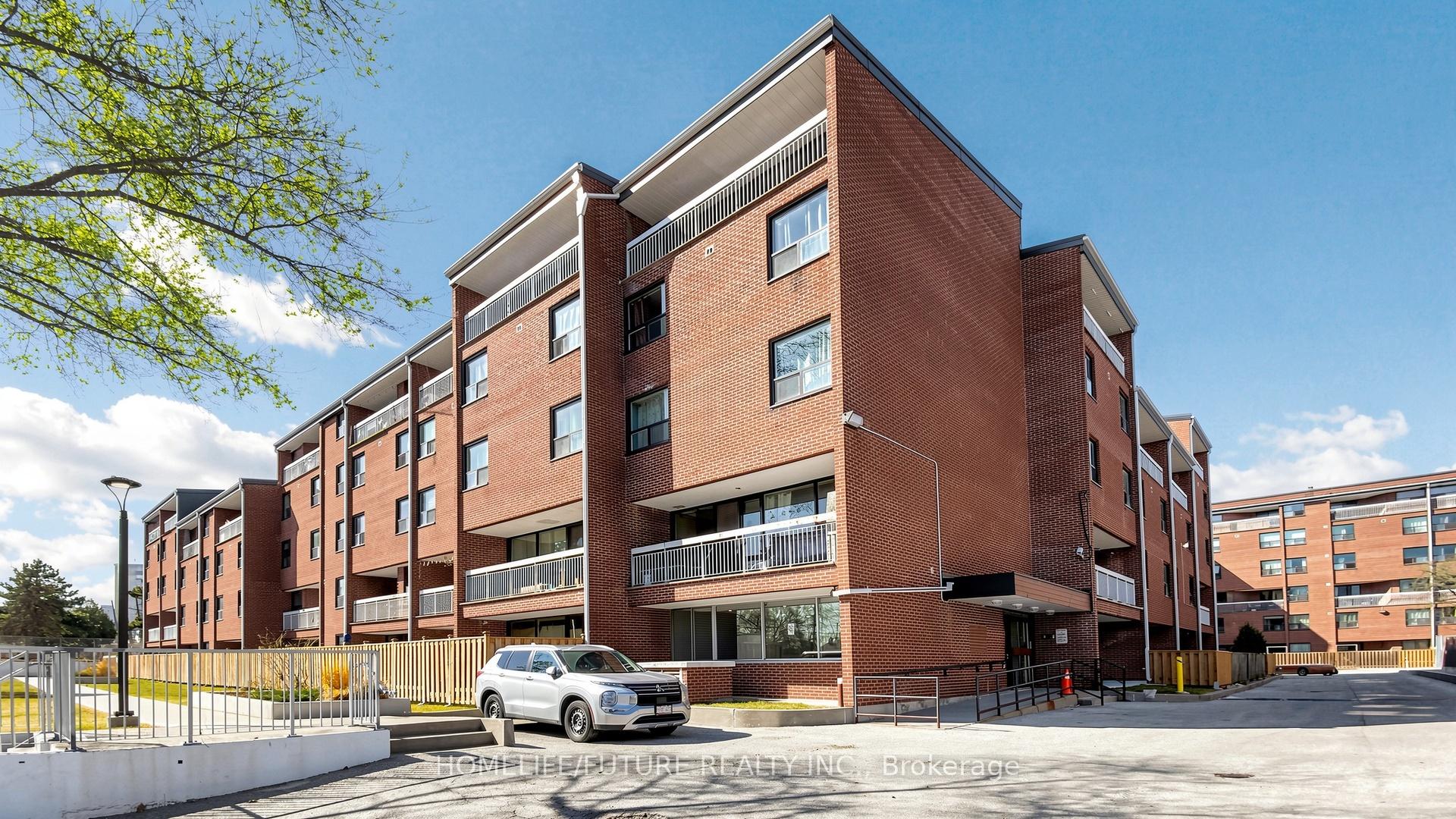 204 - 4060 Lawrence Avenue E, Toronto E10, ON, exterior