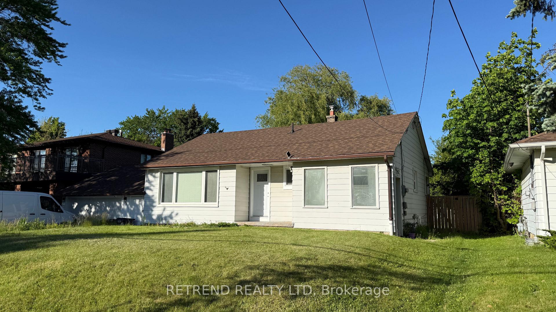 Bsmt - 75 Aragon Avenue, Toronto E05, ON, exterior