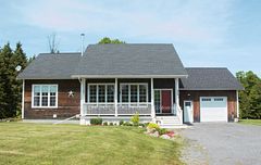 366 Bellamy Road, McNab/Braeside, ON, exterior