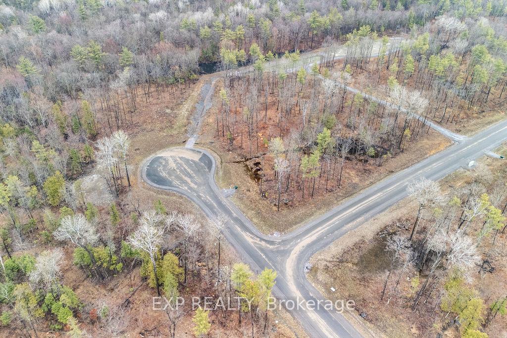 01 Black Spruce Court, Greater Madawaska, ON, exterior