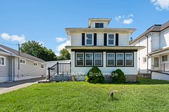 221 Bowen Road, Fort Erie, ON, exterior