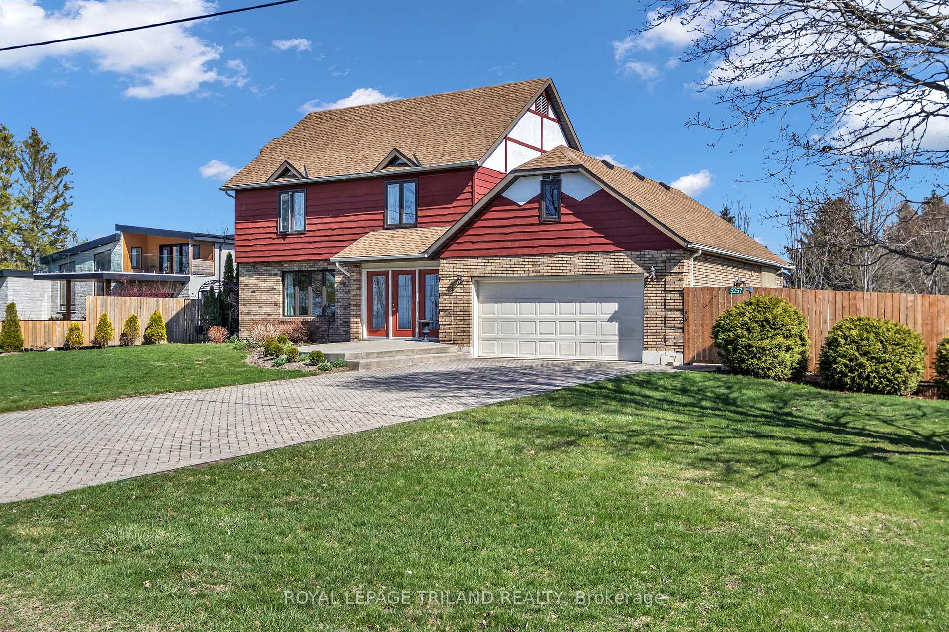 5257 Cliff Road, Lambton Shores, ON, exterior