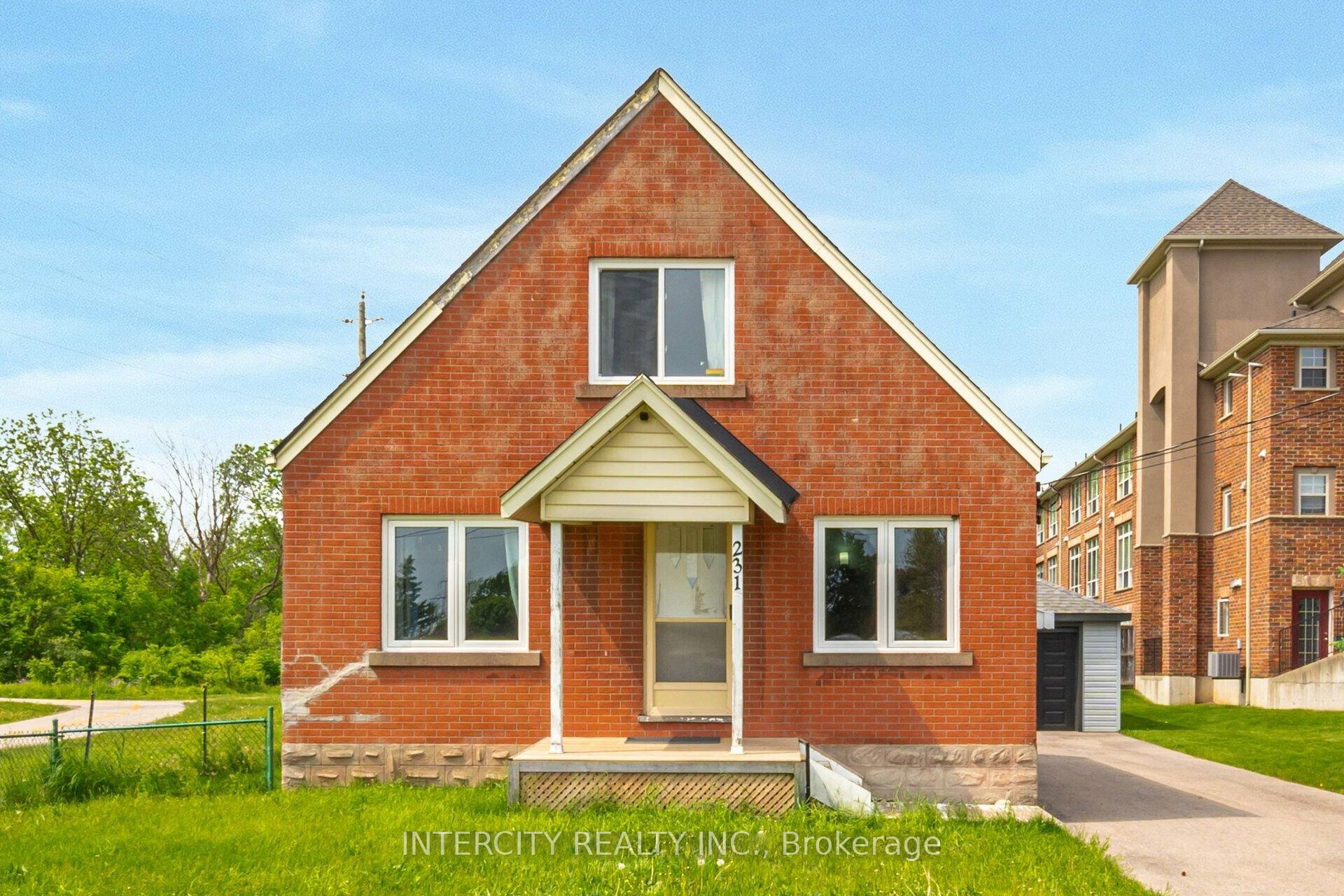 231 Lawrence Avenue, Kitchener, ON, exterior