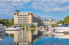 2108/2110 - 9 Harbour Street E, Collingwood, ON, exterior