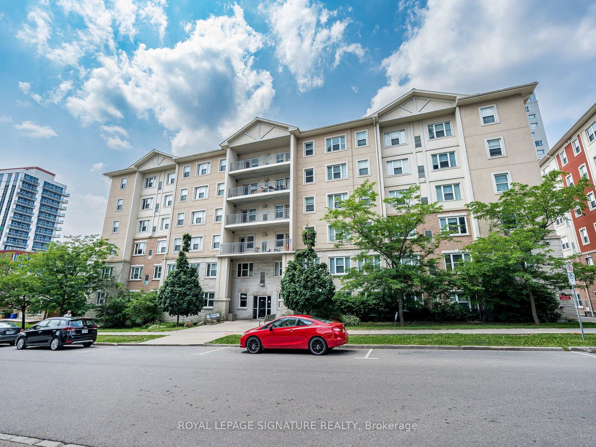 206 - 251 Lester Street, Waterloo, ON, exterior