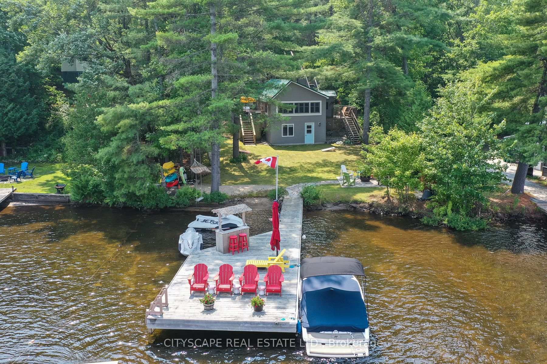 2 - 1100 Hewitt Street E, Gravenhurst, ON, exterior