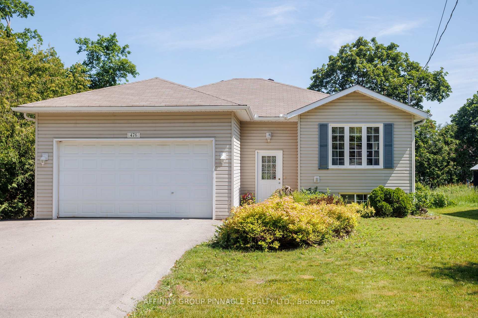476 Bay Street, Brock, ON, exterior