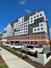 611 - 1 Wellington Street, Brantford, ON, exterior