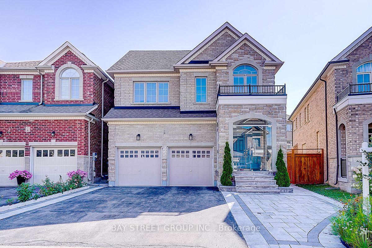 5 Blacksmith Trail, East Gwillimbury, ON, exterior
