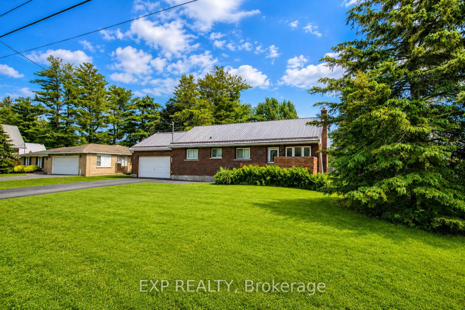 832 Tollgate Road W, Cornwall, ON, exterior