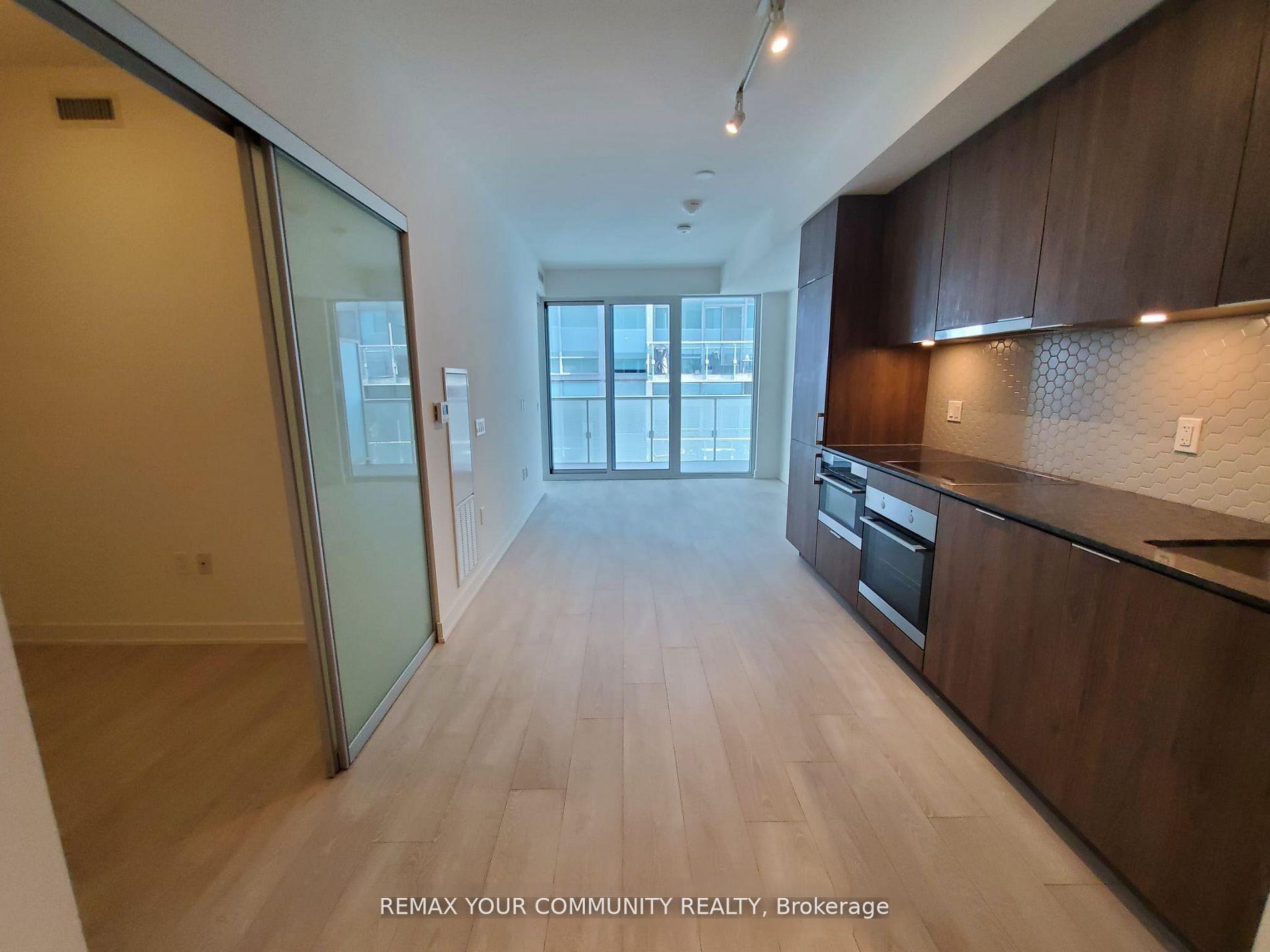 408 - 15 Queens Quay E, Toronto C08, ON, exterior