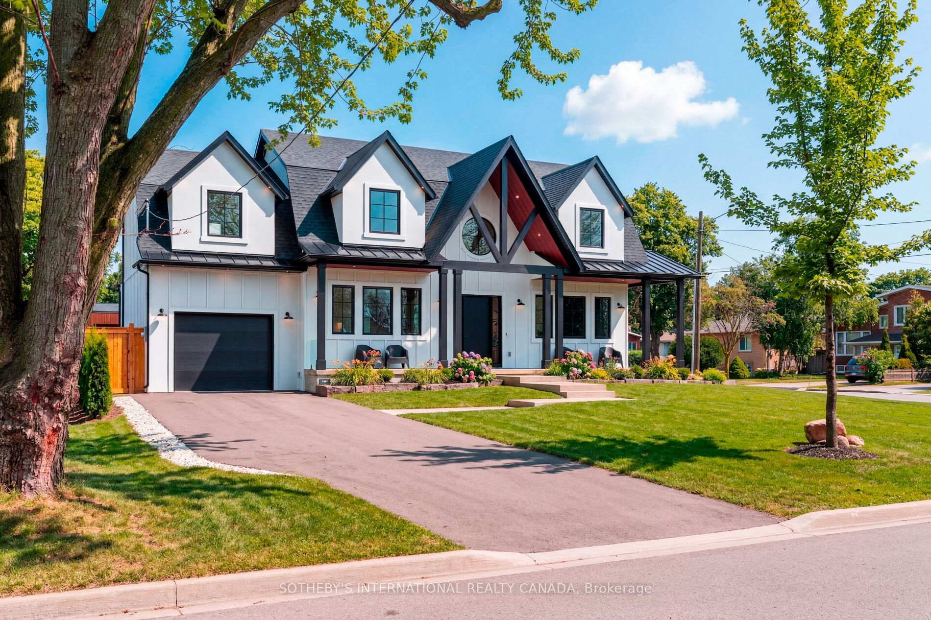 118 Warwood Road, Toronto W08, ON, exterior